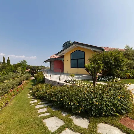 Apartment Benedita